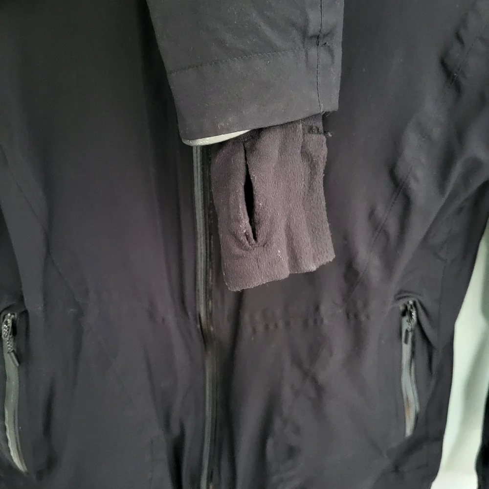 Lululemon | Ivivva Girls Size 14 Reversible Hooded Thumbholes Black Long‎ Jacket